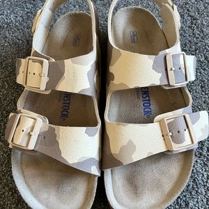 Birkenstock Milano soft bed desert soil/ Taupe camouflage camo print size 42
